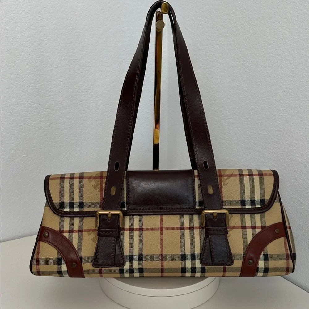 💯Authentic Burberry Shoulder Bag🍀